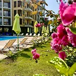 Diamond Palace Апартаменты Солнечный берег