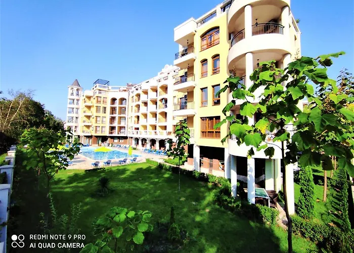 Diamond Palace Slăntjev Brjag